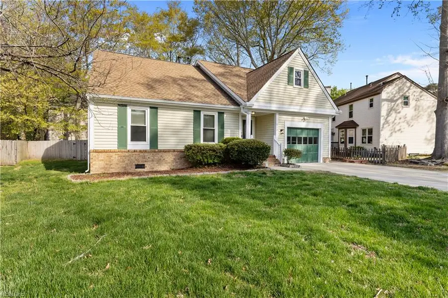 812 Hardwood Drive, Chesapeake, VA 23320 - #2