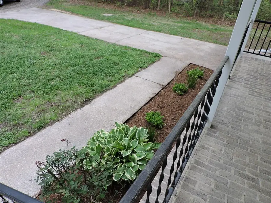 8259 Guinea Road, Hayes, VA 23072 - #3