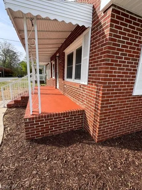 129 S 6th Street, Suffolk, VA 23434 - #3