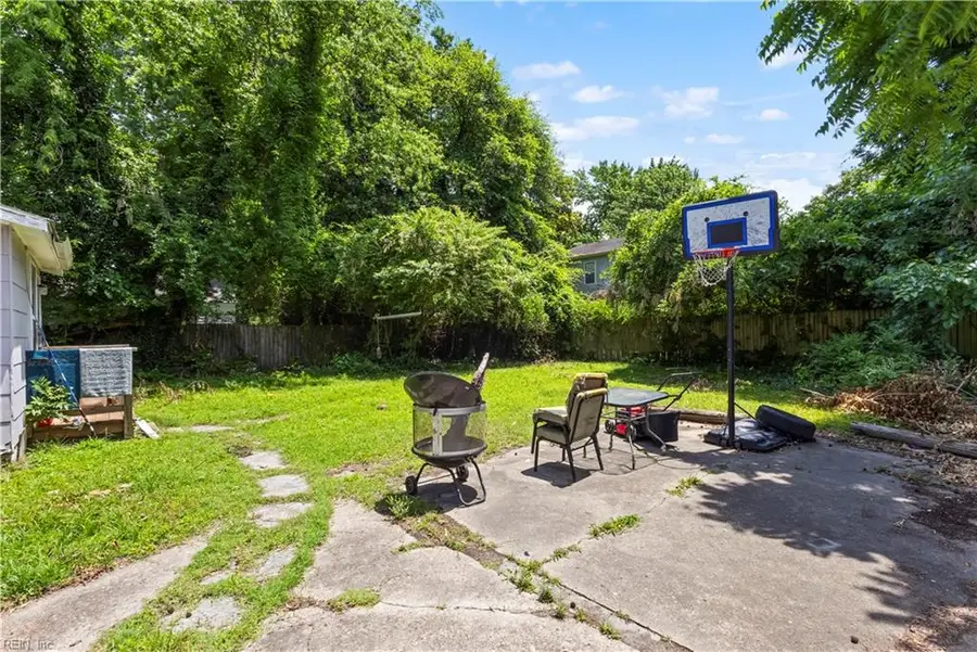 319 Ashlawn Drive, Norfolk, VA 23505 - #3