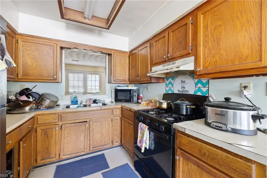 1121 Fayette Street, Portsmouth, VA 23704 - #2