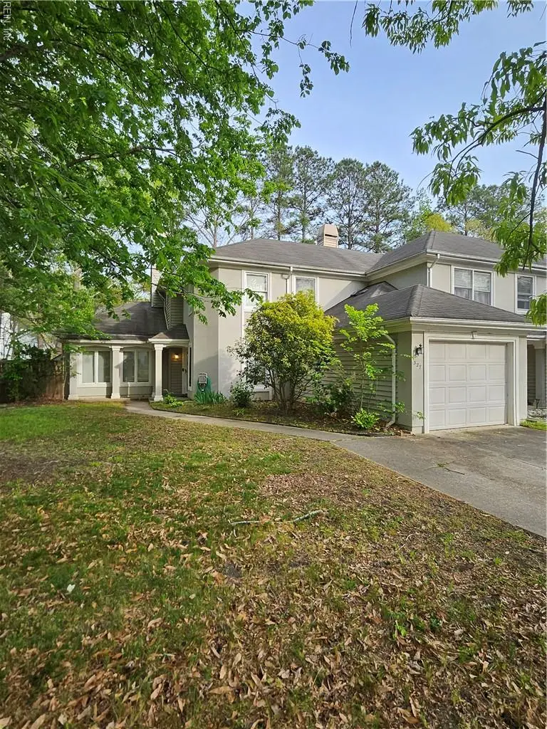 327 Esplanade Place, Chesapeake, VA 23320 - #1