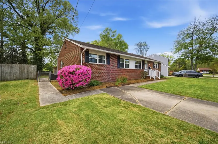 91 Fort Worth Street, Hampton, VA 23669 - #2