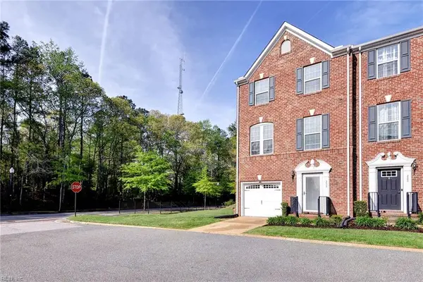315 W Constance Road #230, Suffolk, VA 23434