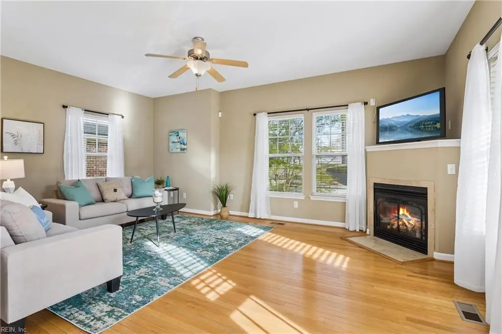 625 13th Street, Virginia Beach, VA 23451 - #1