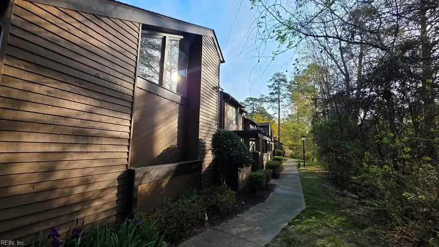 444 Abbotsleigh Court, Virginia Beach, VA 23452 - #2