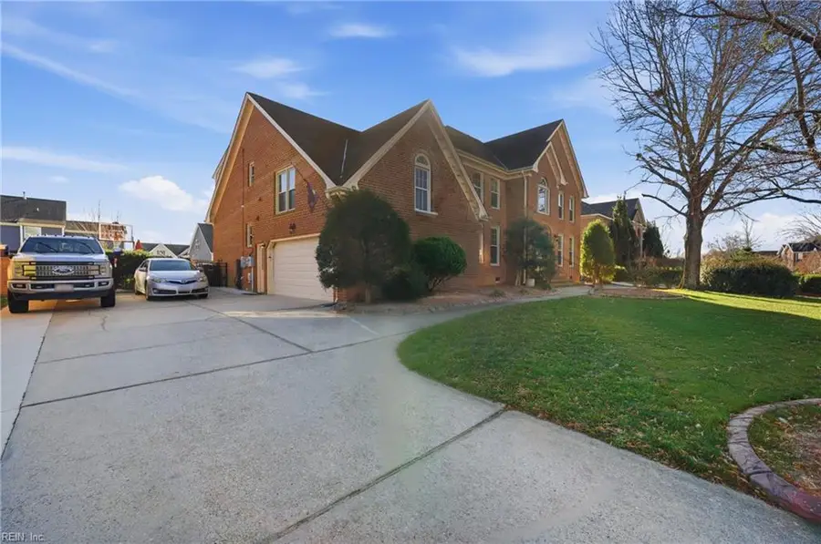 1137 Kingsbury Drive Drive, Chesapeake, VA 23322 - #2