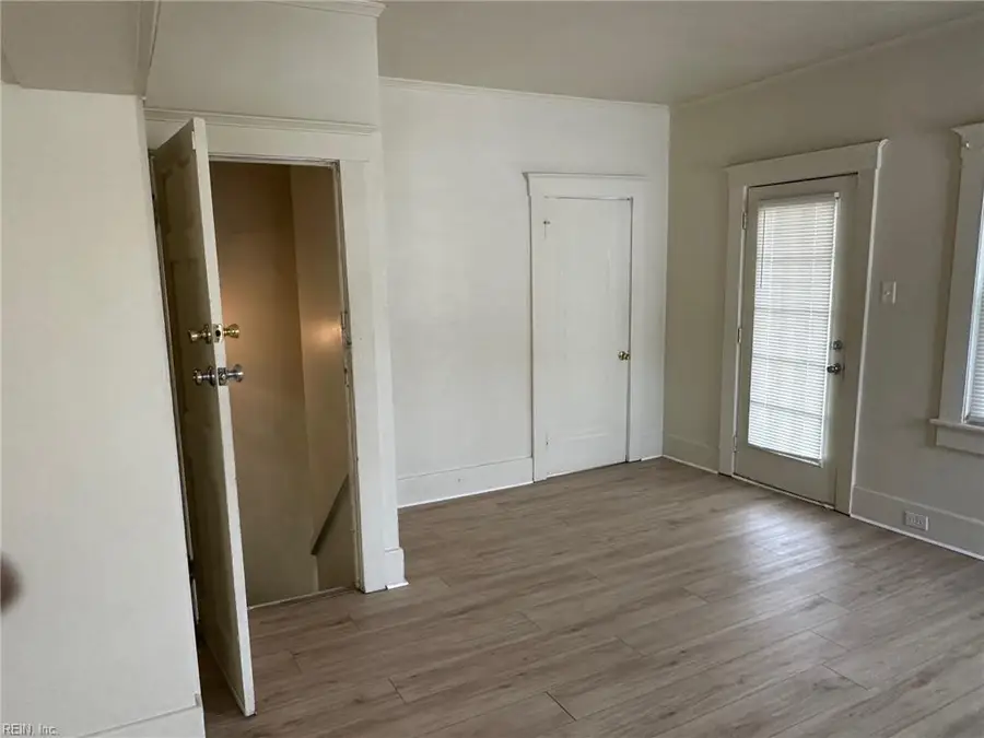 114 W 38th Street, Norfolk, VA 23504 - #3