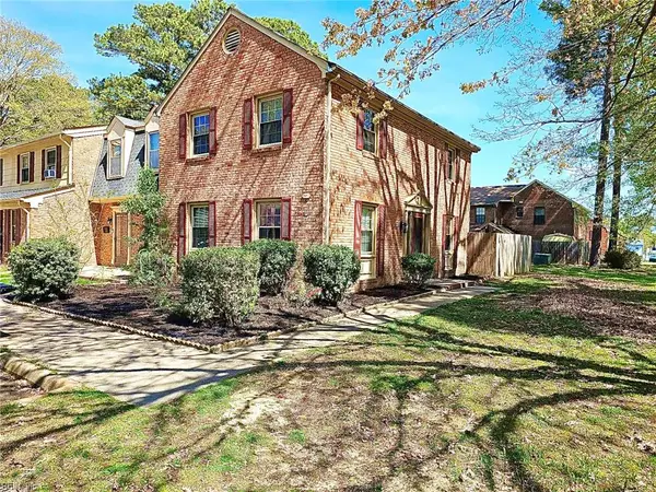 369 Circuit Lane #F, Newport News, VA 23608