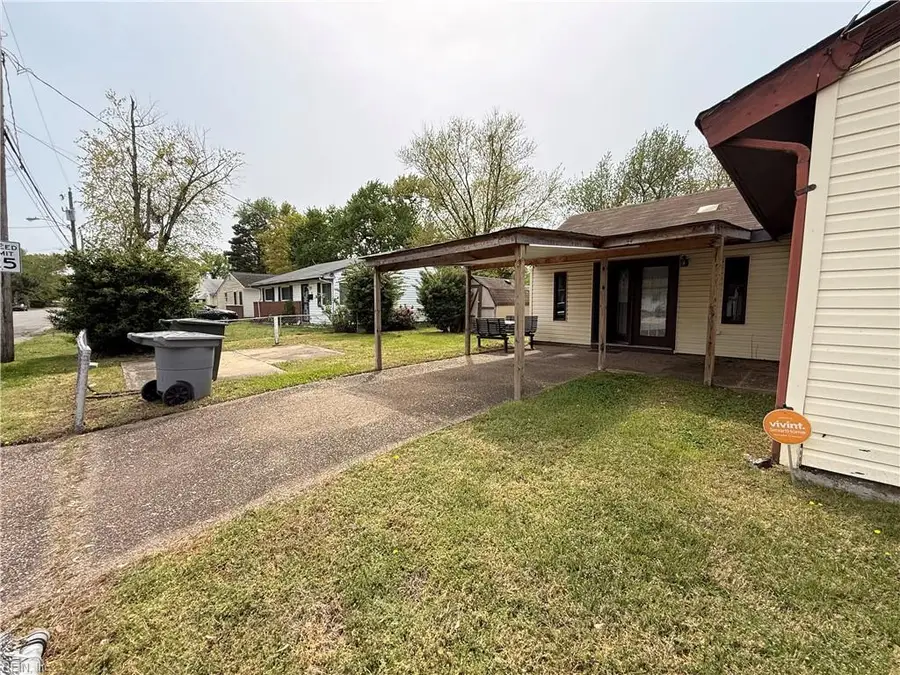 1218 Shell Road, Hampton, VA 23661 - #3