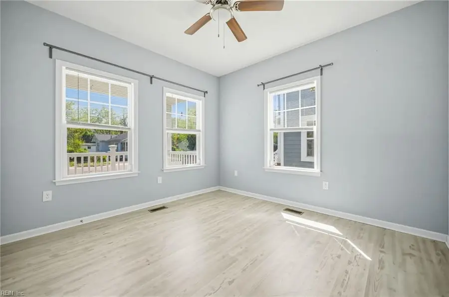 28 S Back River Road, Hampton, VA 23669 - #3