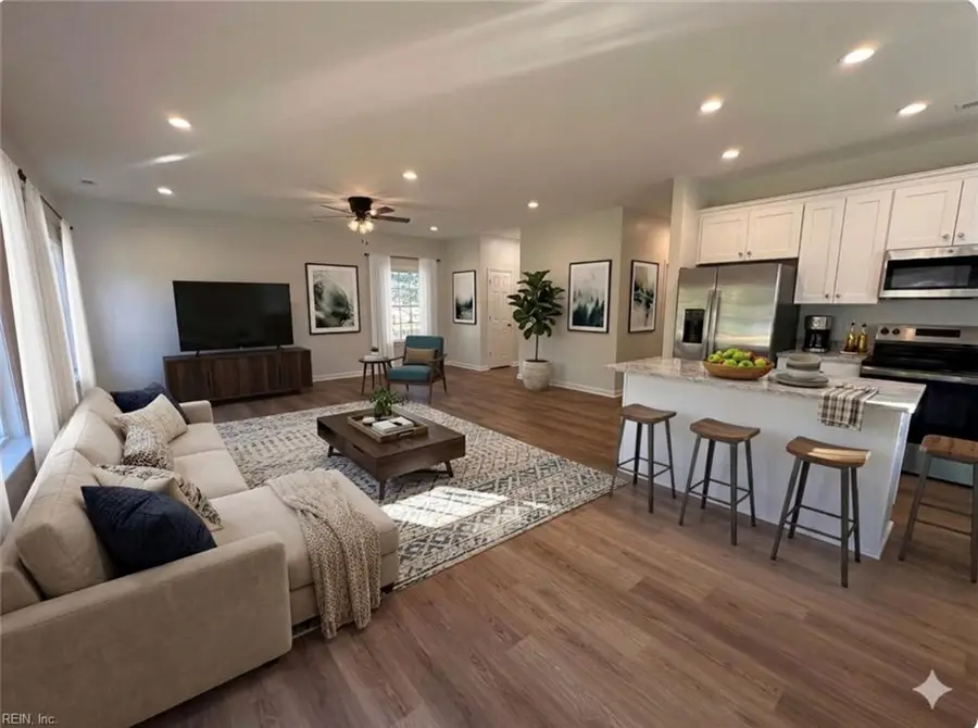 800 S Church Street, Smithfield, VA 23430 - #3