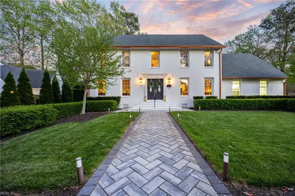 621 Hollygate Lane, Chesapeake, VA 23322