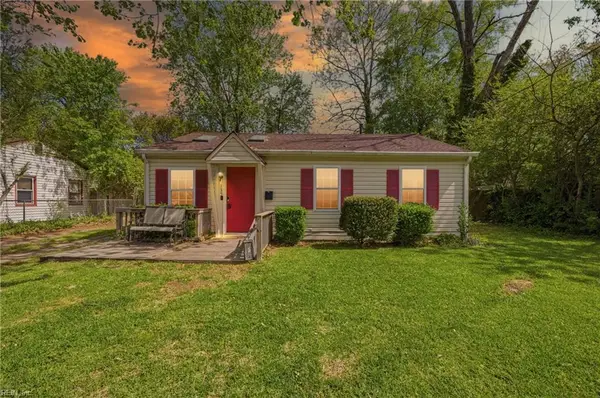 135 Peachtree Lane, Hampton, VA 23669