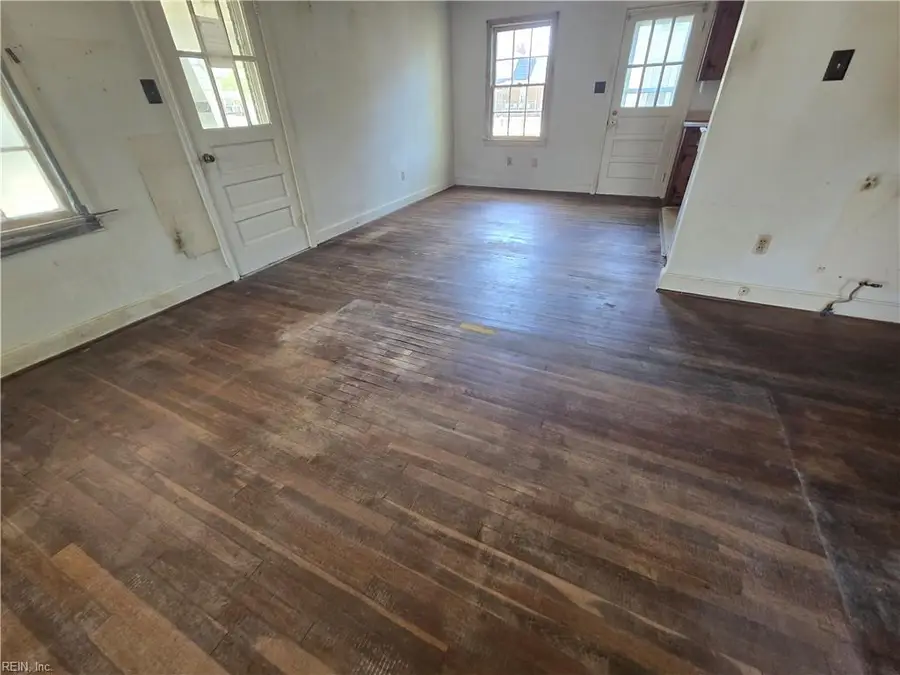 209 Malita Street, Franklin, VA 23851 - #3