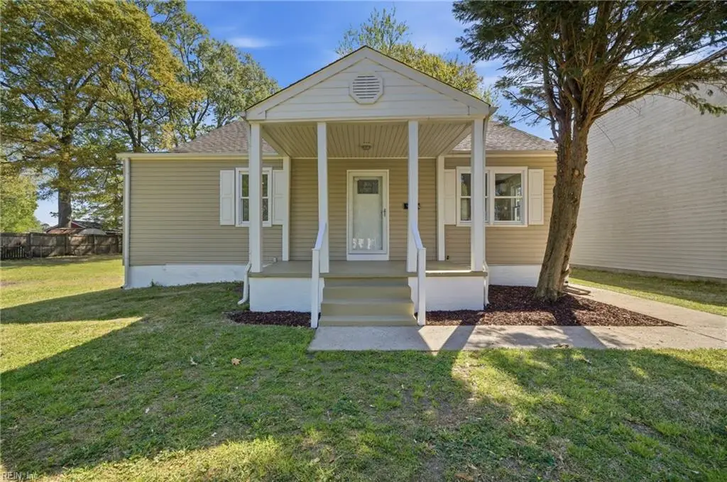 1432 Chestnut Avenue, Chesapeake, VA 23325 - #1