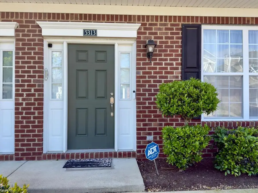 5313 Tamworth Place, Virginia Beach, VA 23455 - #2