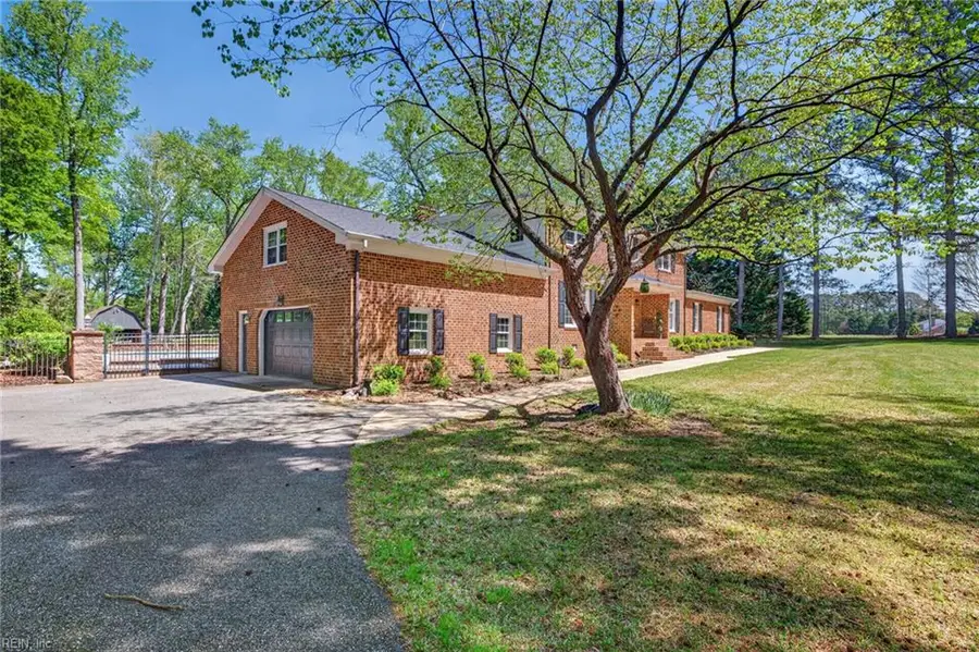 304 Jule Drive, Chesapeake, VA 23322 - #2