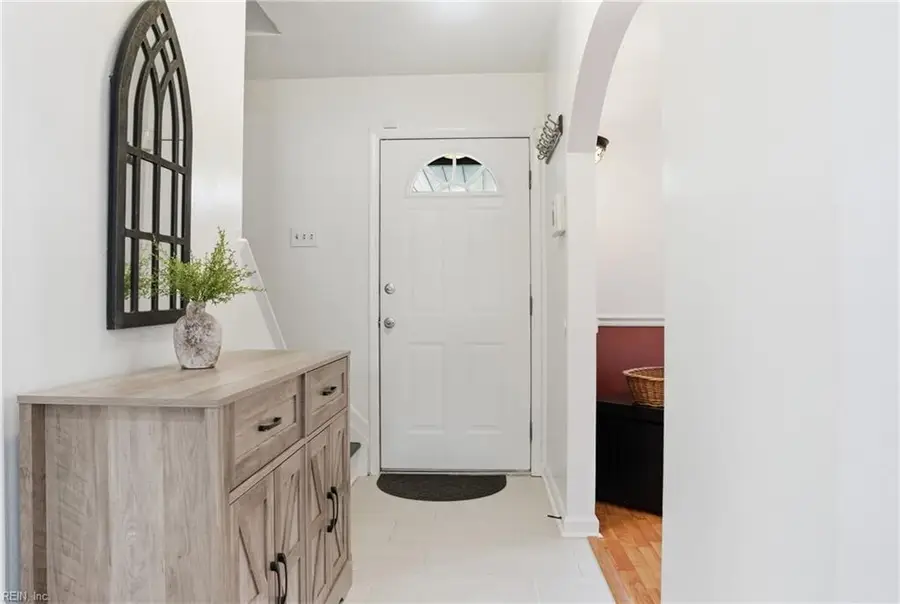 100 Brentwood Court, Virginia Beach, VA 23452 - #2