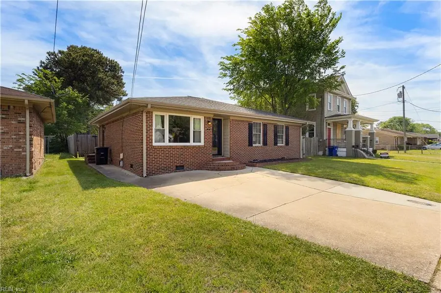 2121 Effingham Street, Portsmouth, VA 23704 - #2