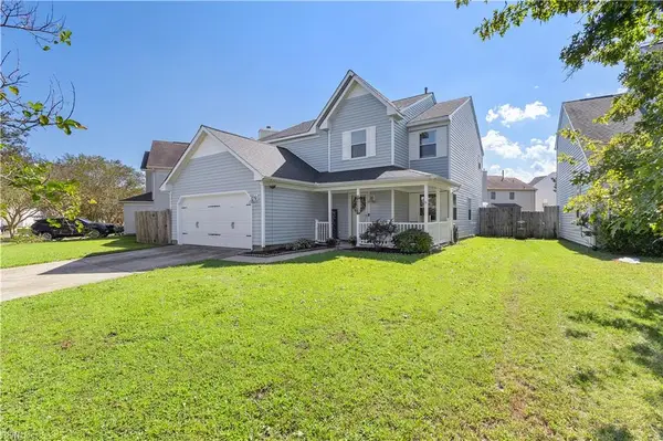 521 Summer Lake Lane, Virginia Beach, VA 23454