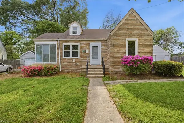 1305 W Norcova Drive, Norfolk, VA 23502