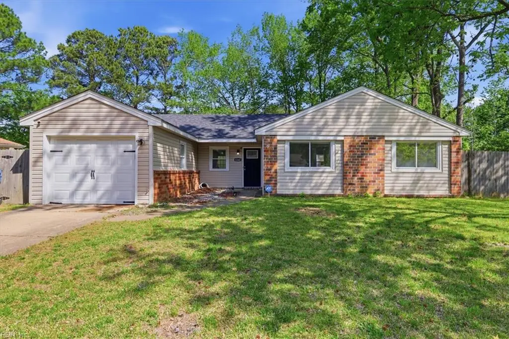 1245 Sir Kay Drive, Chesapeake, VA 23323 - #1