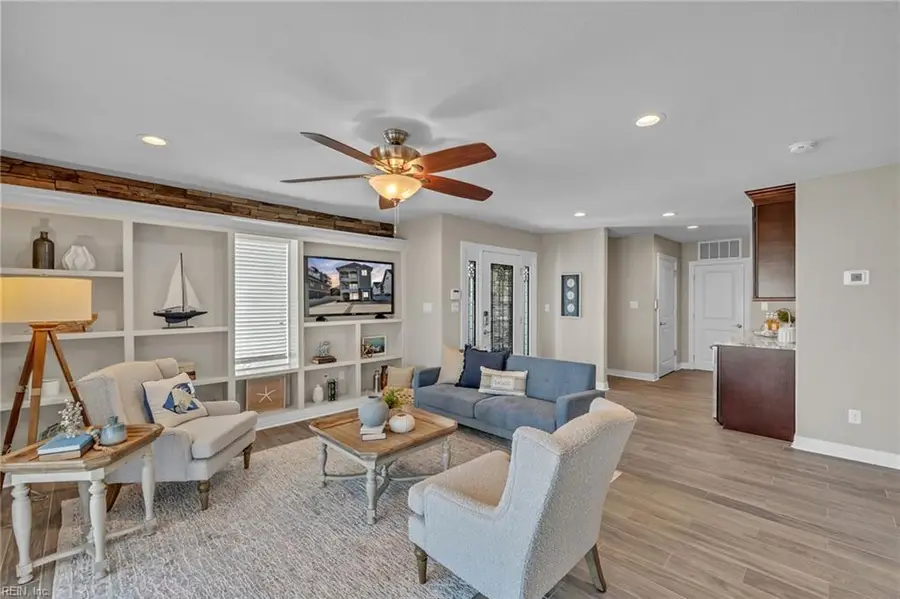 114 65th Street #A, Virginia Beach, VA 23451 - #3