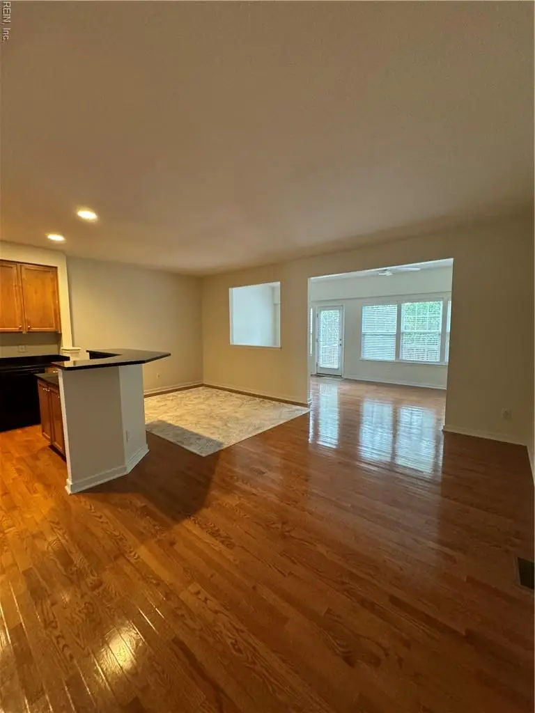 104 Daniels Drive, Yorktown, VA 23690 - #3