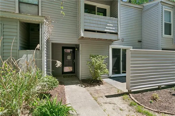 71 Summer E, Williamsburg, VA 23188