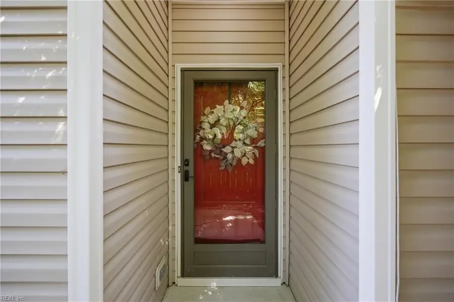2208 E Berrie Circle, Virginia Beach, VA 23455 - #3