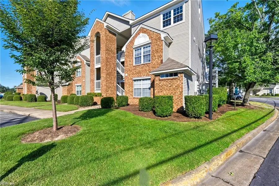 4165 Laurel Green Circle, Virginia Beach, VA 23456 - #2