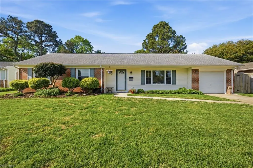 3961 W Colonial Parkway, Virginia Beach, VA 23452 - #1