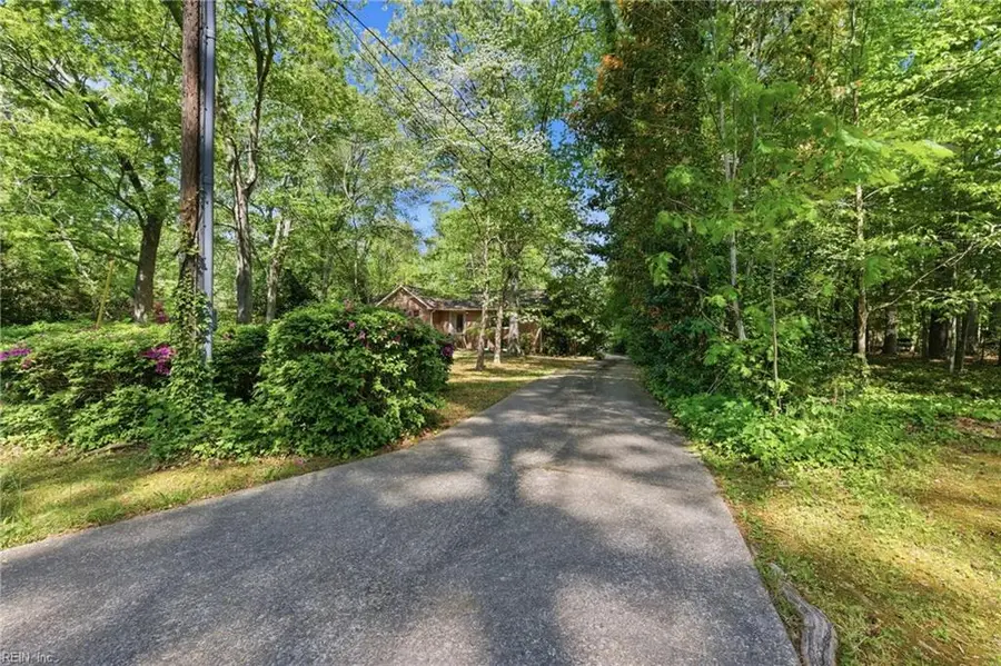 656 Pinetree Drive, Virginia Beach, VA 23452 - #3
