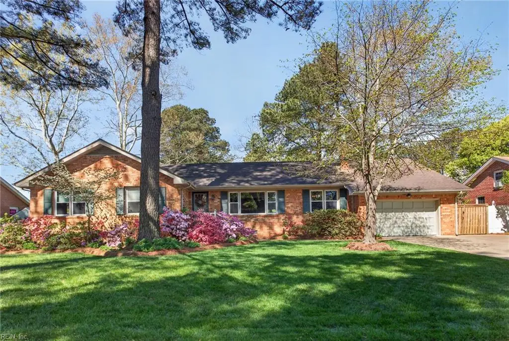 1109 Cresthaven Lane, Virginia Beach, VA 23464 - #1
