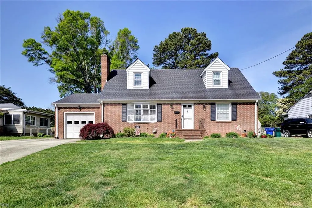 107 Glade Road, Newport News, VA 23606 - #1
