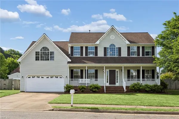 828 Essex Park Drive, Hampton, VA 23669