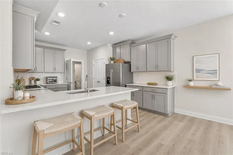 2136 Edwin Drive, Chesapeake, VA 23322 - #2