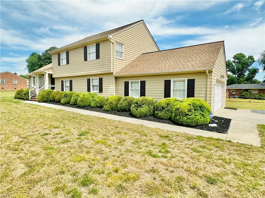 4817 Woodstream Drive, Petersburg, VA 23803 - #3