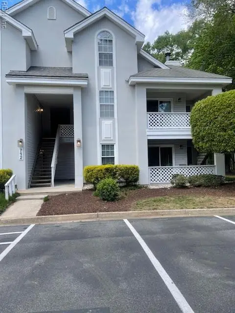 712 Inlet Quay #F, Chesapeake, VA 23320