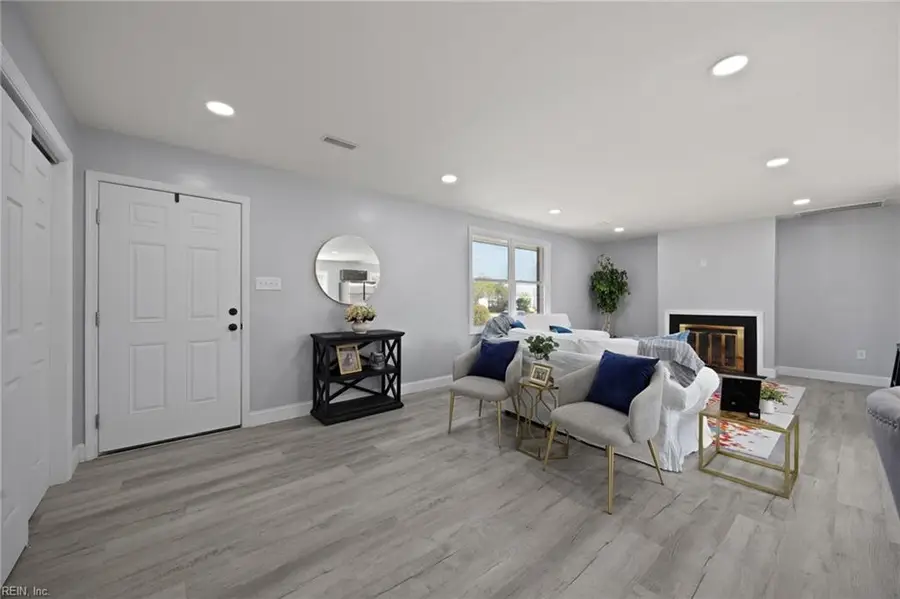 922 11th Street, Newport News, VA 23607 - #3