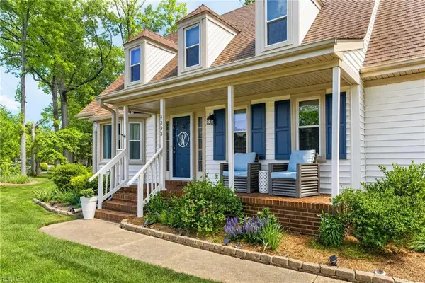 4232 Thalia Forest Lane, Virginia Beach, VA 23452