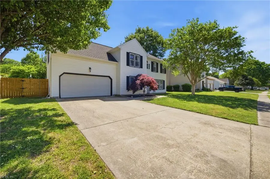 5556 Del Park Ave, Virginia Beach, VA 23455 - #2