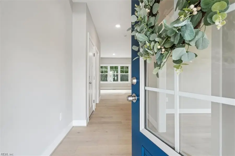 16 Madison Lane S, Newport News, VA 23606 - #2