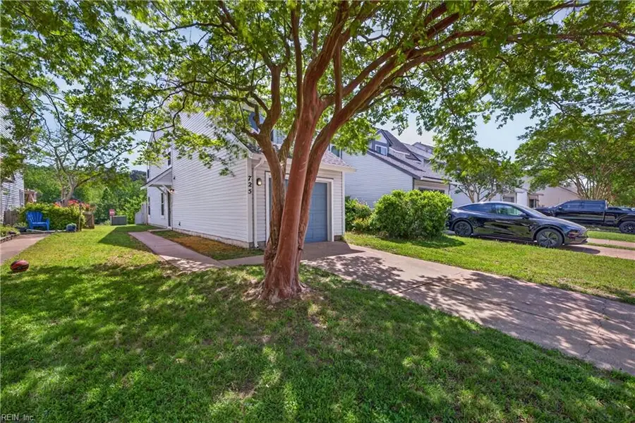 725 Hecate Drive, Virginia Beach, VA 23454 - #2