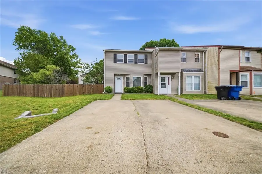 880 Riverbend Road, Virginia Beach, VA 23452 - #2