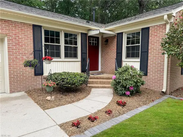 316 Sharon Drive, Seaford, VA 23696