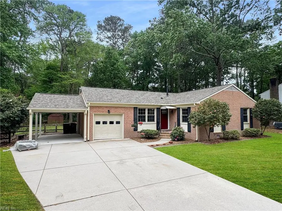 316 Sharon Drive, Seaford, VA 23696 - #3