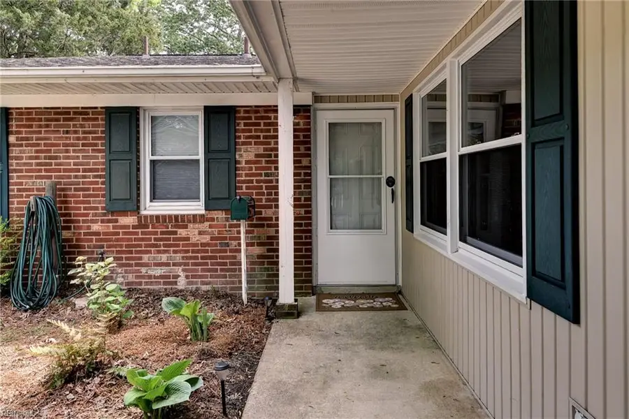 149 Ridgewood Parkway, Newport News, VA 23608 - #2