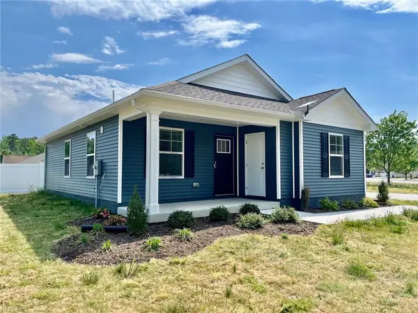 24 Byway Circle, Kilmarnock, VA 22482